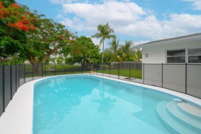 Canal front, 2 King Beds, Pool, Game Room